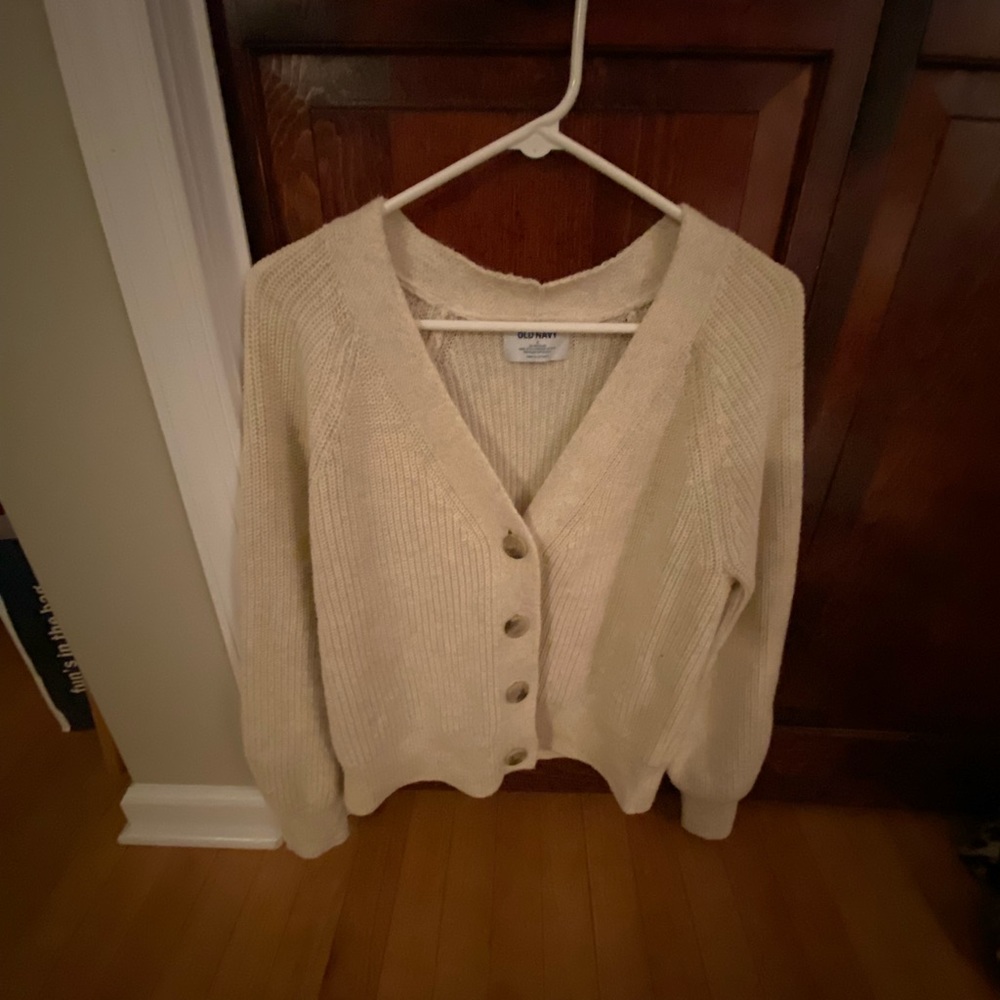 Brand new never worn sweater for Old Navy